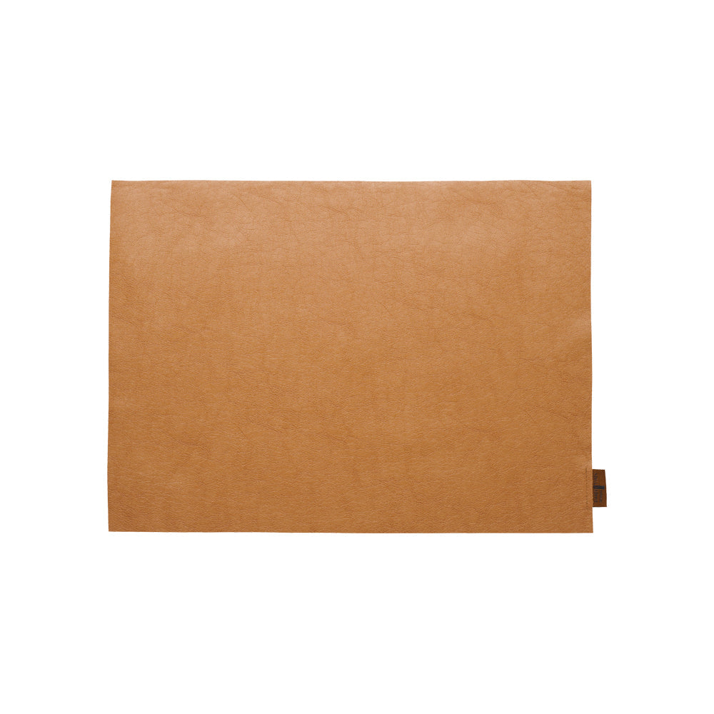 Platzdecke SARA – Kamel Lederoptik. 45x33 cm